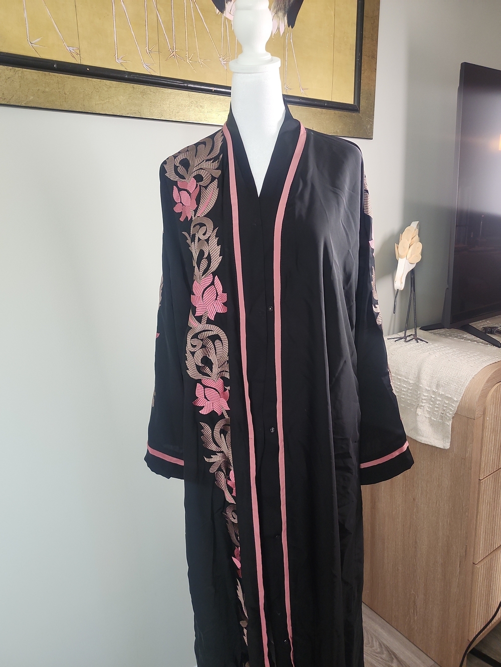 Dubai Abaya Kimono Black Pink Embroidery Size 52